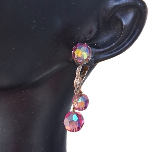 Vintage Jewelry - Vintage 1950s/60s Pink Aurora Borealis Crystal Dangle Clip-On Earrings